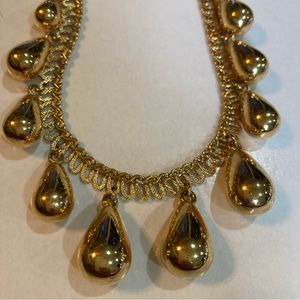 Trifari TM Gold Tone Teardrop Necklace. Late 1980’s-1999.